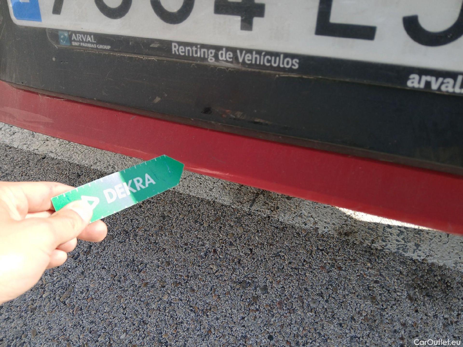  Toyota  Corolla TOYOTA  / 2019 / 5P / berlina con portón 1.8 125H BUSINESS PLUS E-CVT #21