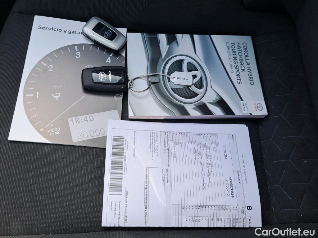  Toyota  Corolla TOYOTA  / 2019 / 5P / familiar 1.8 125H ACTIVE TECH E-CVT TOU SPORT #54