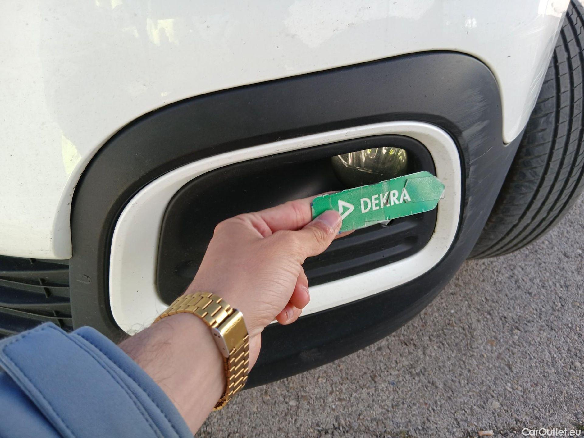  Citroen  Berlingo CITROEN  / 2018 / 5P / monovolumen compacto Talla M BlueHDi 100 SHINE #15