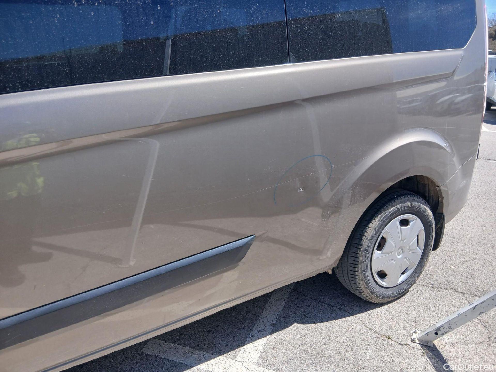  Ford  Transit FORD  Custom / 2012 / 4P / combi Kombi 2.0 TDCI 96kW 320 L2 Trend #22