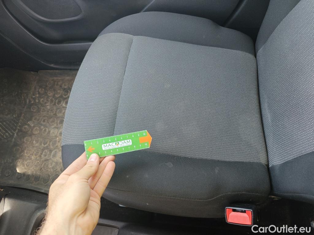  Opel  Combo OPEL  / 2018 / 3P / furgón derivado de turismo 1.5 TD 75kW (100CV) Express L H1 650kg (AC) #24