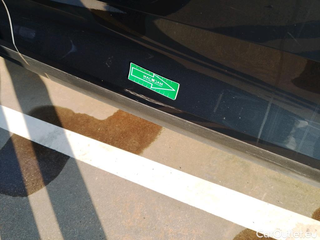  Volvo  XC 40 VOLVO XC40 / 2017 / 5P / todoterreno 1.5 T4 Twin Recharge Inscription Auto #4