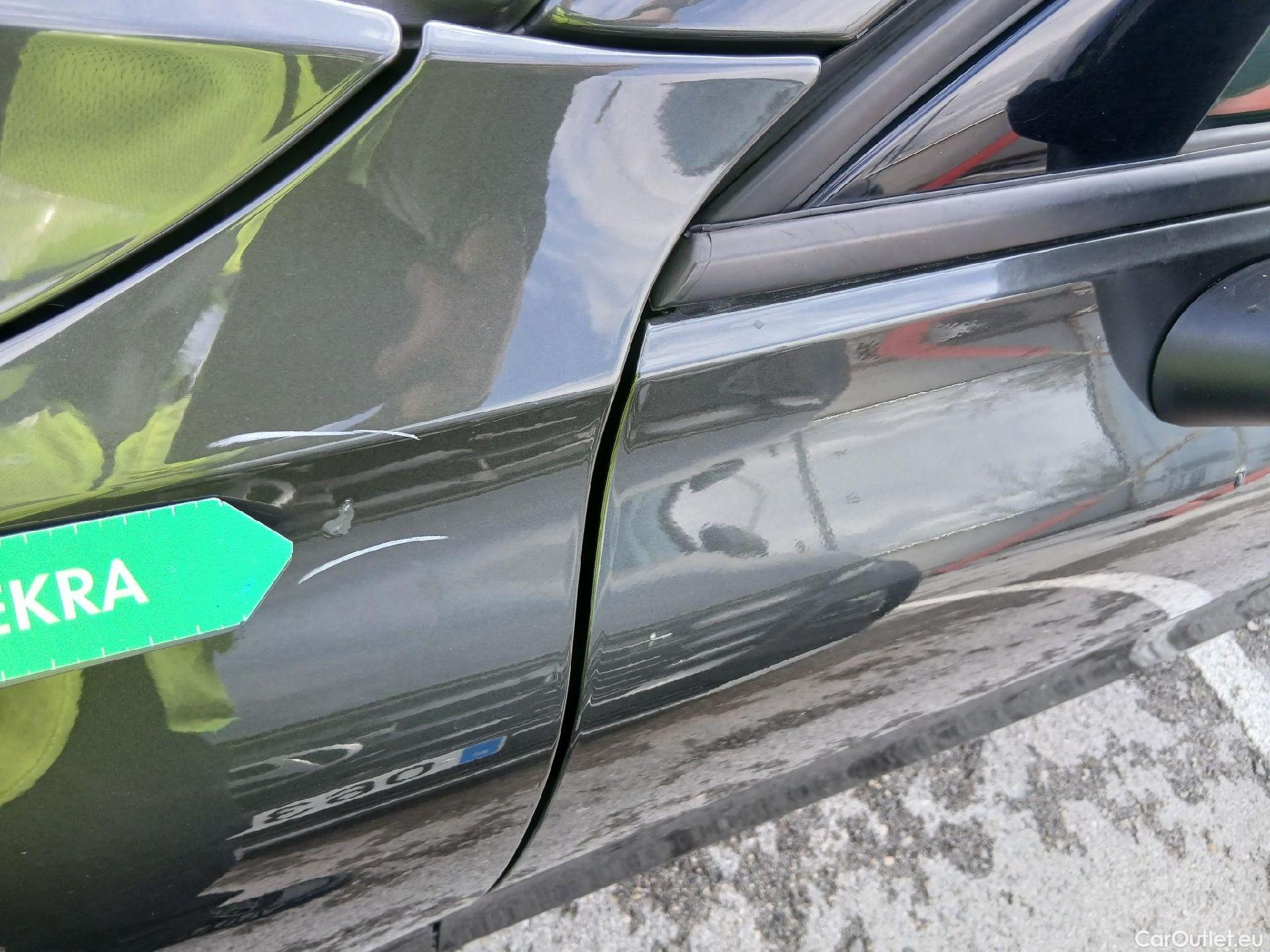  Volvo  V60 VOLVO  / 2018 / 5P / familiar 2.0 B4 (D) Momentum Auto #16