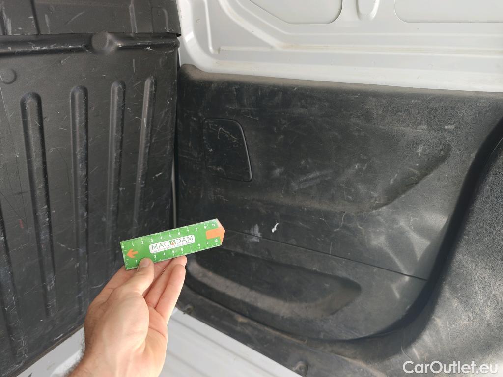  Opel  Combo OPEL  / 2018 / 3P / furgón derivado de turismo 1.5 TD 75kW (100CV) Express L H1 650kg (AC) #6