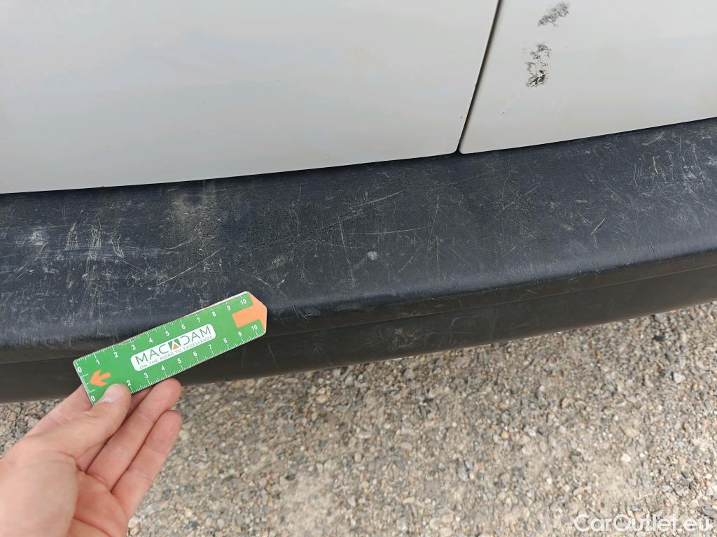  Opel  Vivaro OPEL  / 2019 / 4P / furgón 1.5 D 88kW (120CV) M Std Express M.P. DC #50