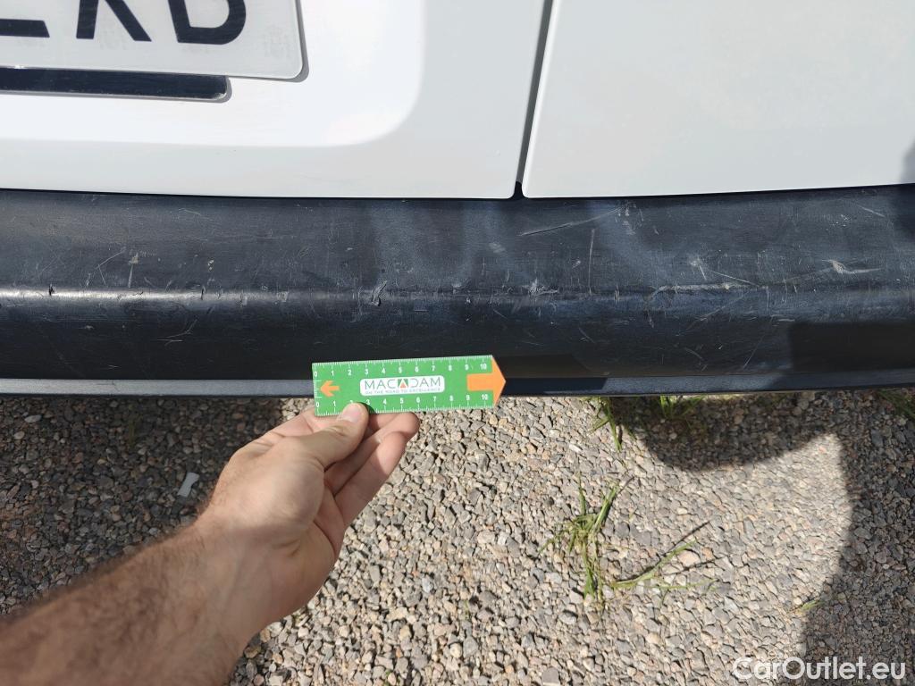  Opel  Combo OPEL  / 2018 / 3P / furgón derivado de turismo 1.5 TD 75kW (100CV) Express L H1 650kg (AC) #28