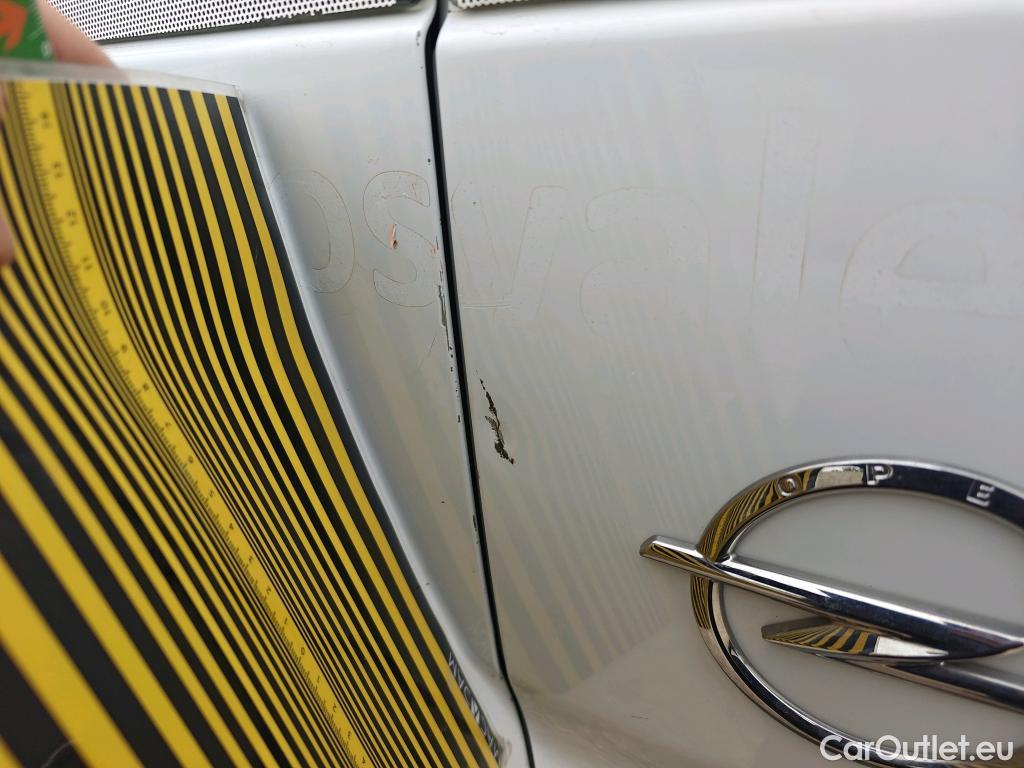  Opel  Vivaro OPEL  / 2019 / 4P / furgón 1.5 D 88kW (120CV) M Std Express M.P. DC #29