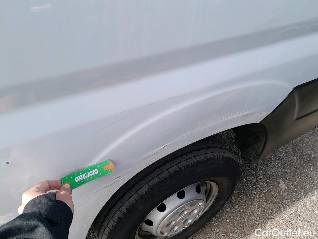  Fiat  Ducato FIAT  / 2014 / 4P / furgón Furgón 35 Medio 100kW Natural Power #5