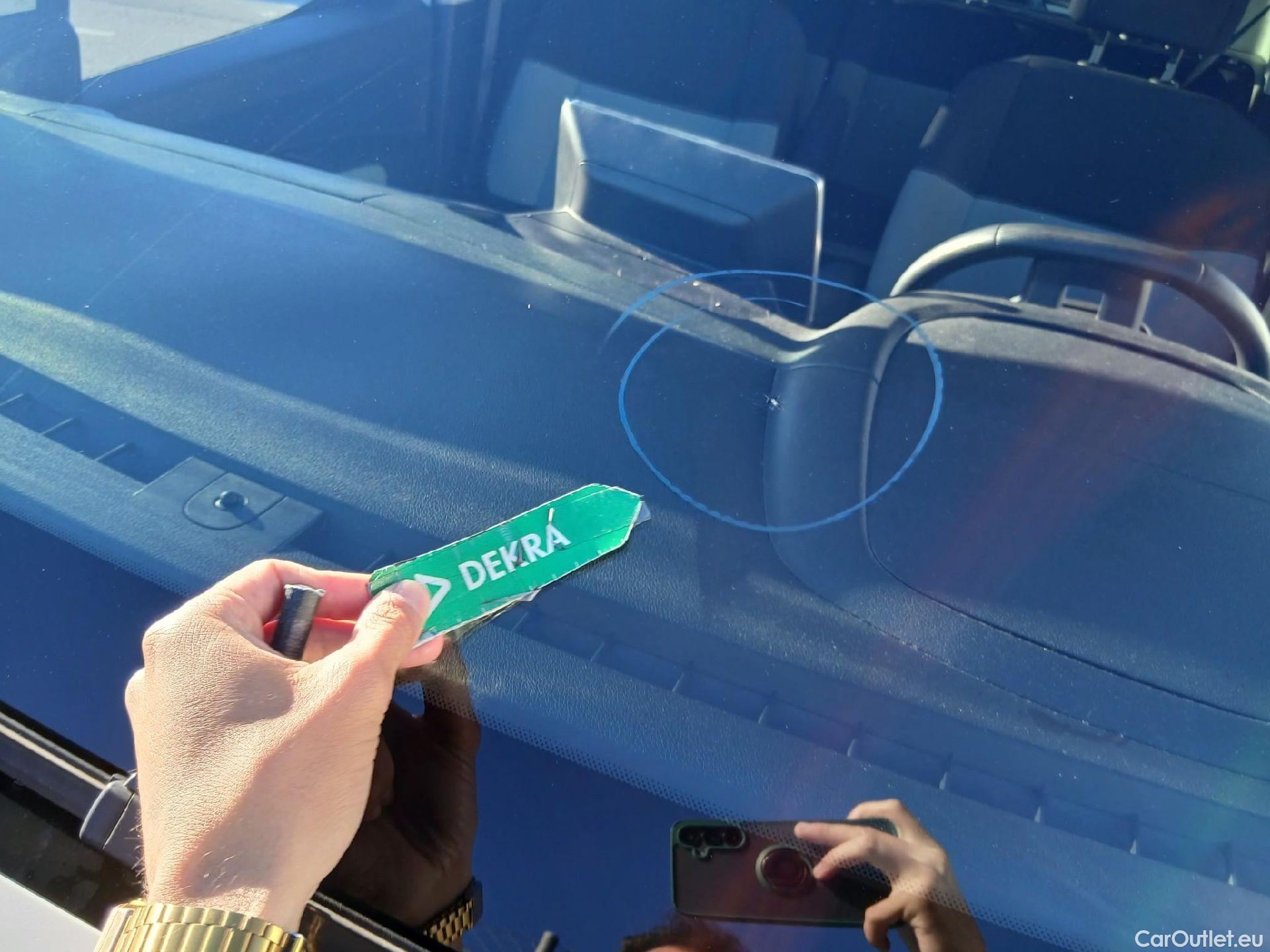  Citroen  Berlingo CITROEN  / 2018 / 5P / monovolumen compacto Talla M BlueHDi 100 SHINE #1