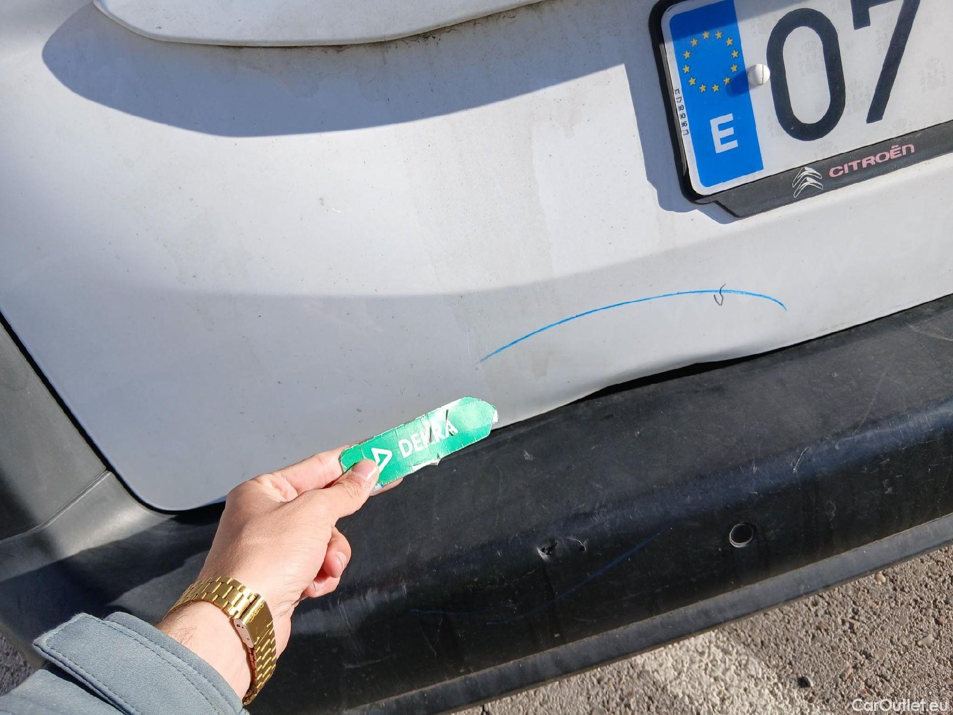  Citroen  Berlingo CITROEN  / 2018 / 5P / monovolumen compacto Talla M BlueHDi 100 SHINE #44