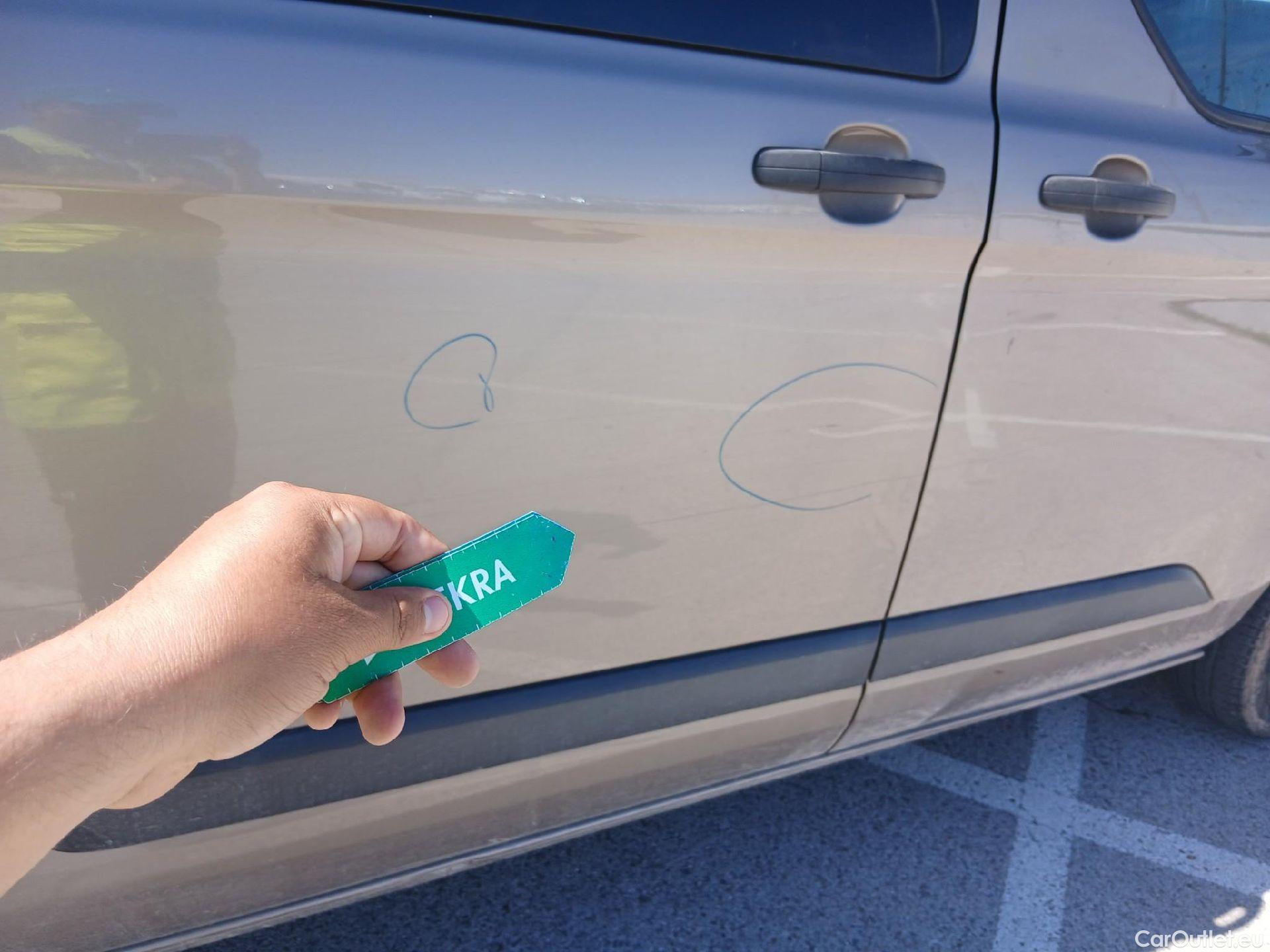  Ford  Transit FORD  Custom / 2012 / 4P / combi Kombi 2.0 TDCI 96kW 320 L2 Trend #38