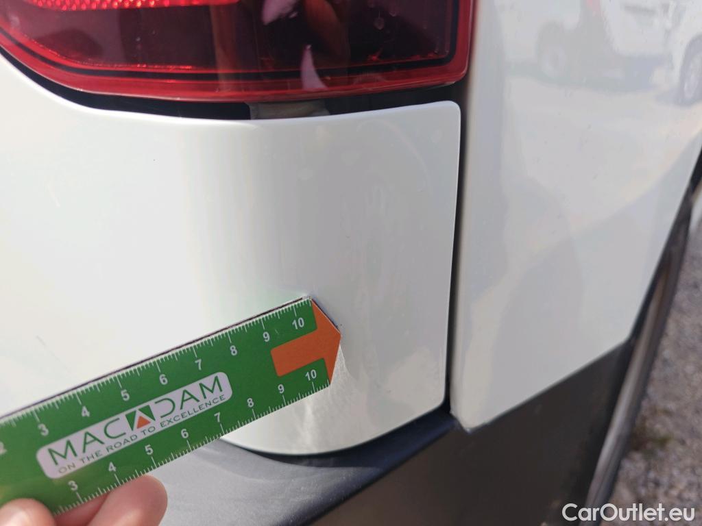  Opel  Combo OPEL  / 2018 / 3P / furgón derivado de turismo 1.5 TD 75kW (100CV) Express L H1 650kg (AC) #43