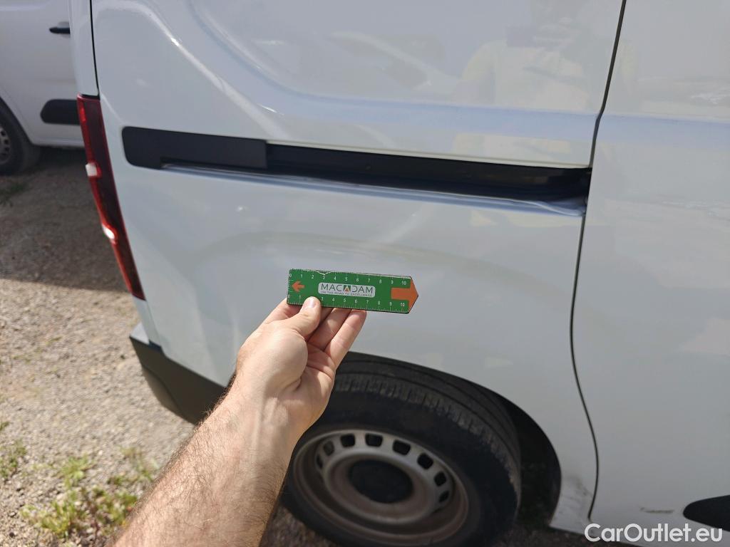  Opel  Combo OPEL  / 2018 / 3P / furgón derivado de turismo 1.5 TD 75kW (100CV) Express L H1 650kg (AC) #7