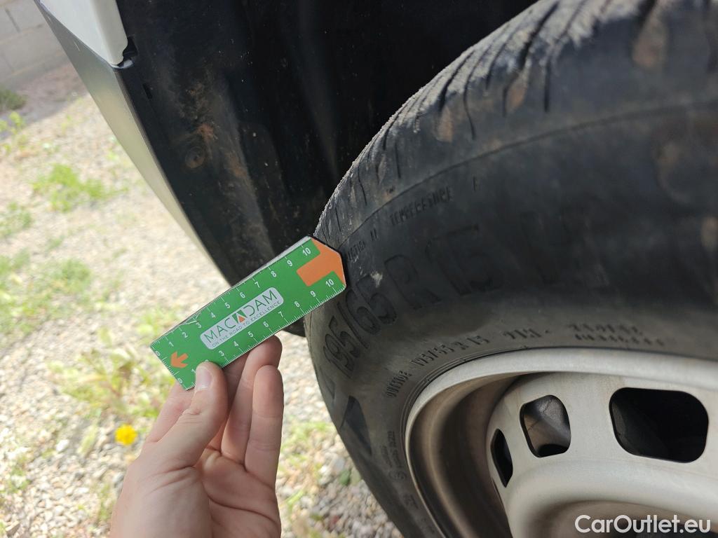  Opel  Combo OPEL  / 2018 / 3P / furgón derivado de turismo 1.5 TD 75kW (100CV) Express L H1 650kg (AC) #35