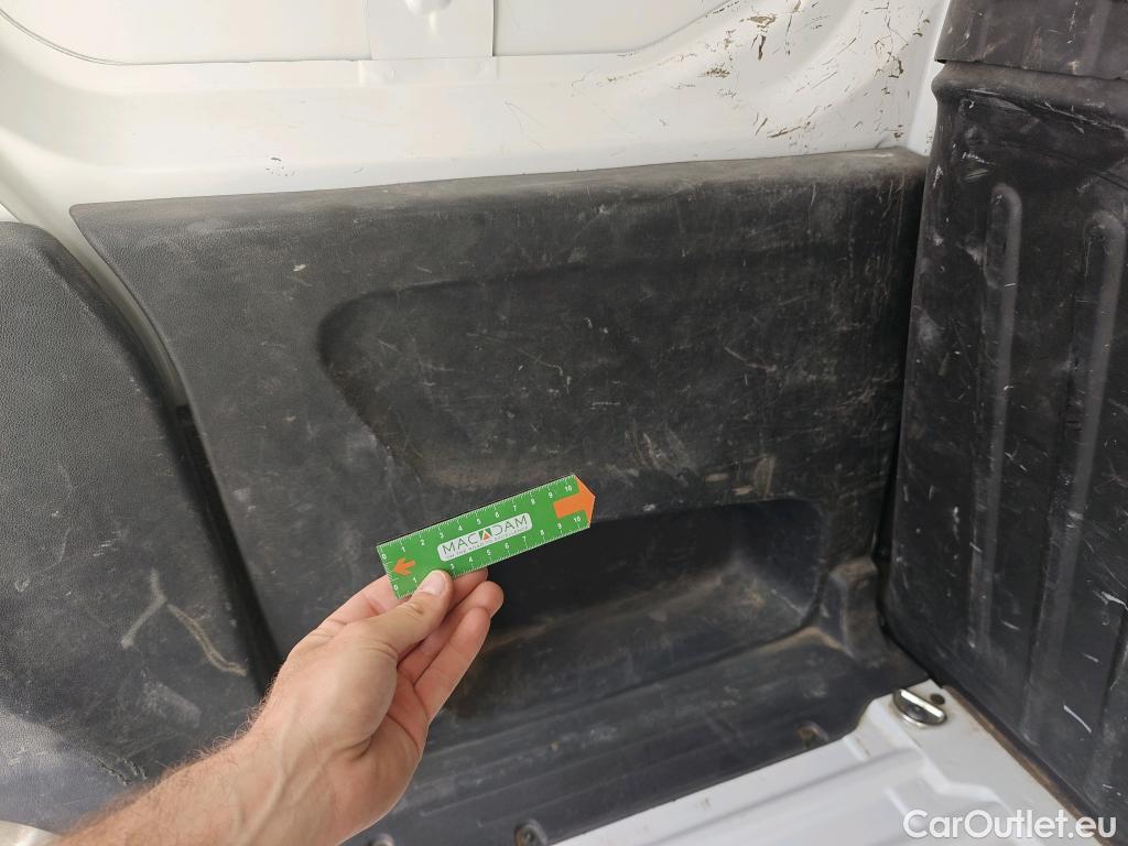  Opel  Combo OPEL  / 2018 / 3P / furgón derivado de turismo 1.5 TD 75kW (100CV) Express L H1 650kg (AC) #4