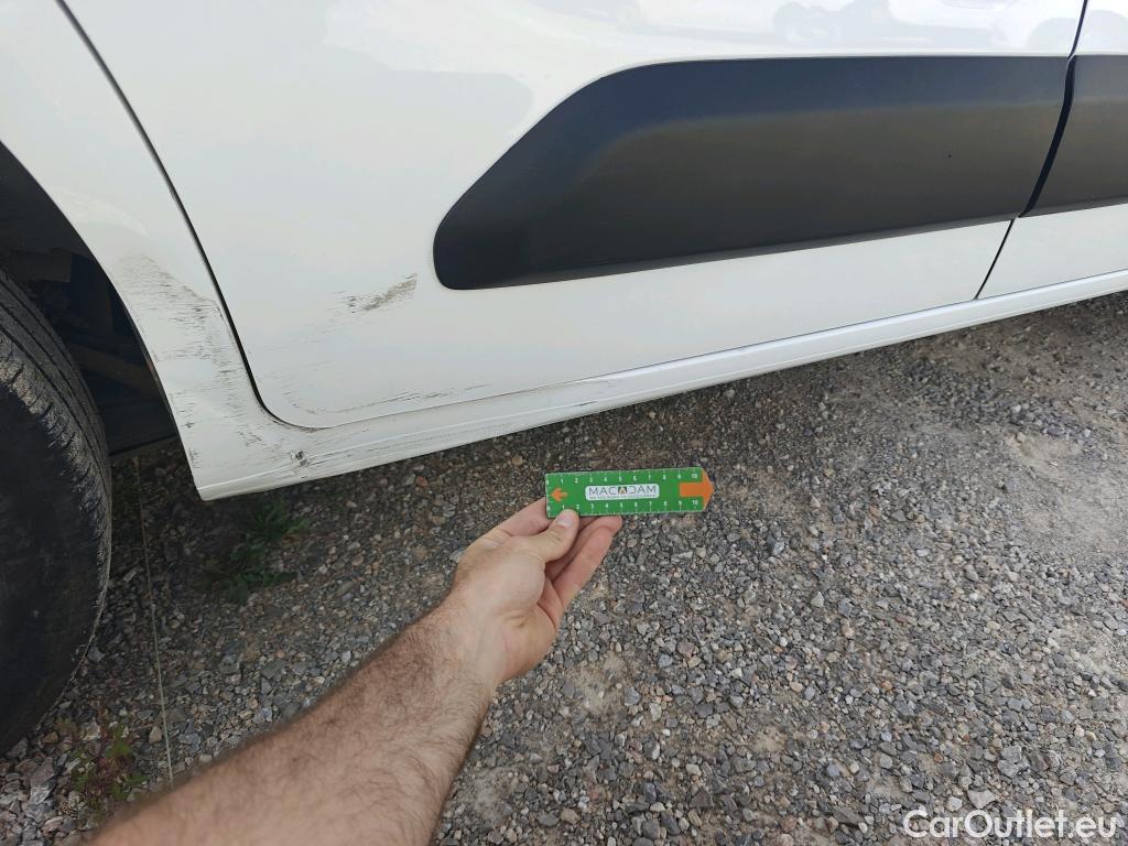  Opel  Combo OPEL  / 2018 / 3P / furgón derivado de turismo 1.5 TD 75kW (100CV) Express L H1 650kg (AC) #11