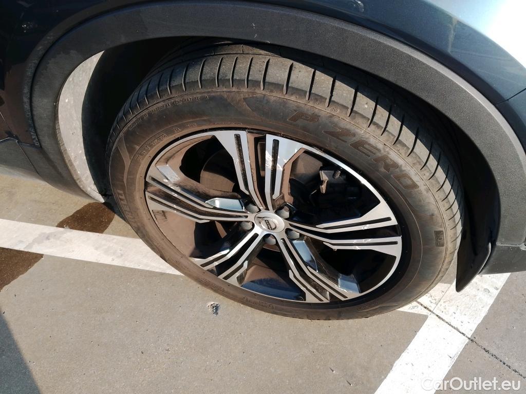  Volvo  XC 40 VOLVO XC40 / 2017 / 5P / todoterreno 1.5 T4 Twin Recharge Inscription Auto #1