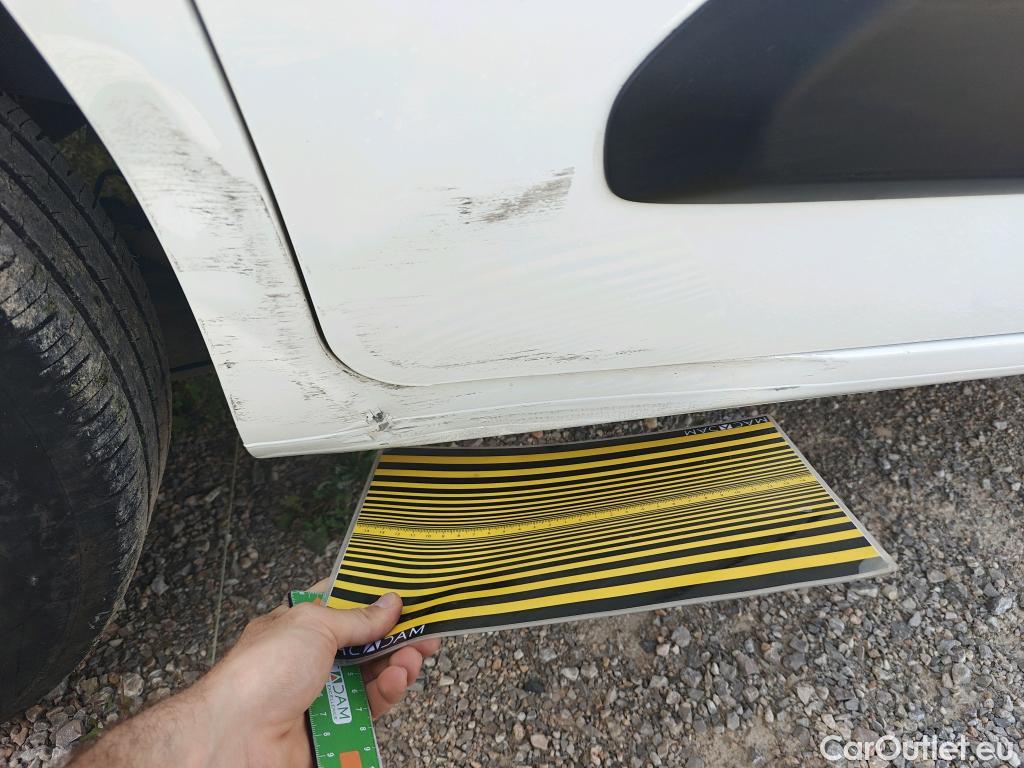  Opel  Combo OPEL  / 2018 / 3P / furgón derivado de turismo 1.5 TD 75kW (100CV) Express L H1 650kg (AC) #12