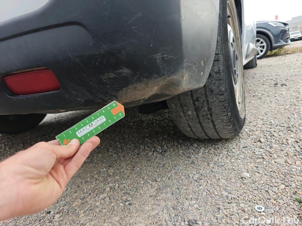  Opel  Vivaro OPEL  / 2019 / 4P / furgón 1.5 D 88kW (120CV) M Std Express M.P. DC #53