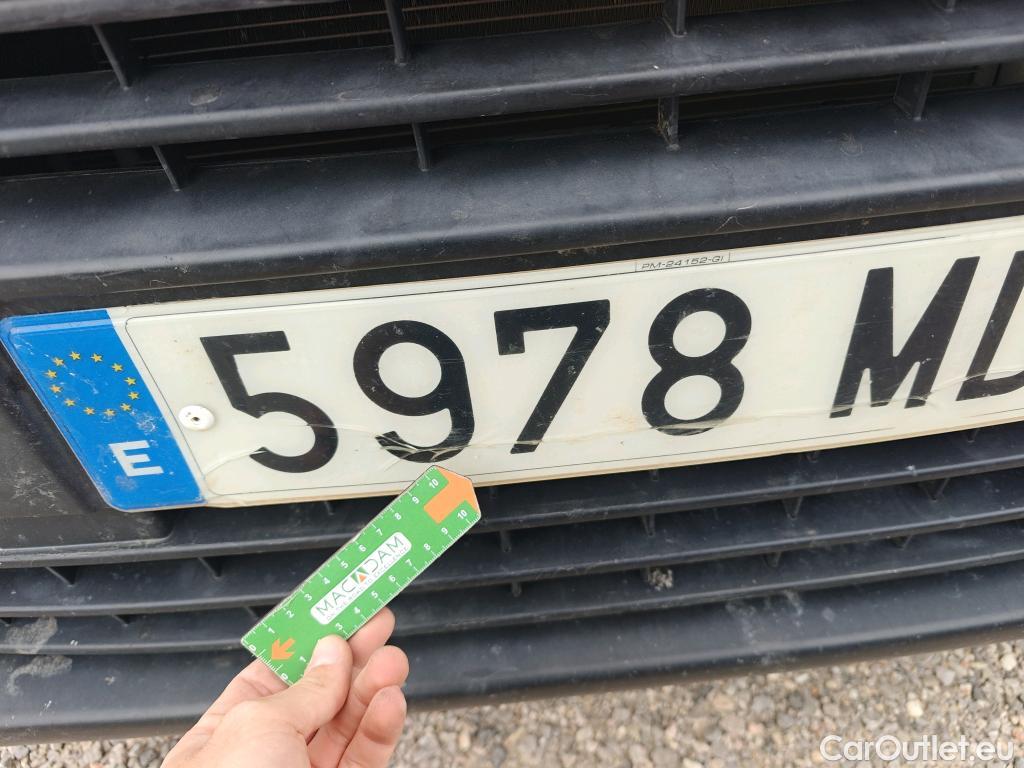  Opel  Vivaro OPEL  / 2019 / 4P / furgón 1.5 D 88kW (120CV) M Std Express M.P. DC #82