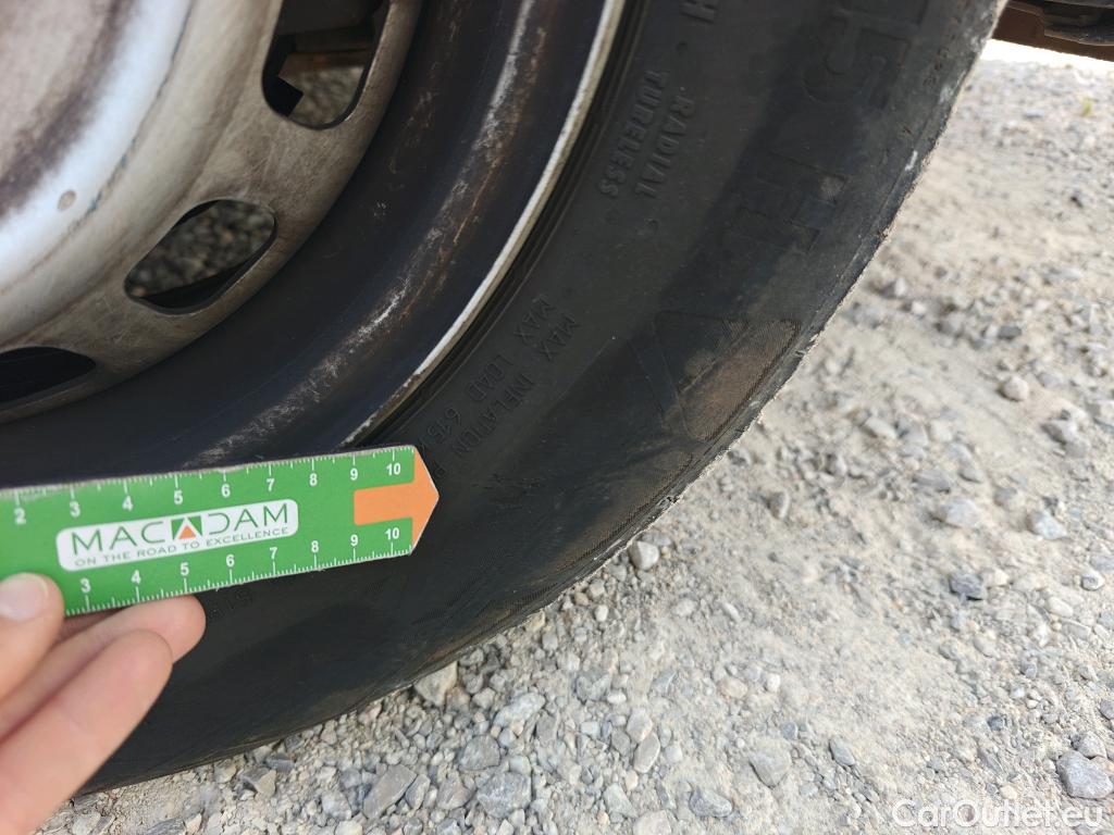  Opel  Combo OPEL  / 2018 / 3P / furgón derivado de turismo 1.5 TD 75kW (100CV) Express L H1 650kg (AC) #36