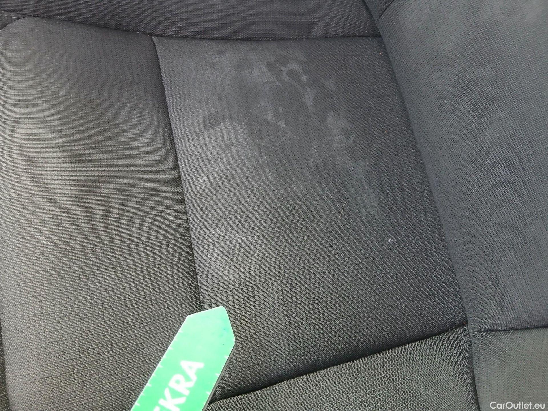  Volvo  V60 VOLVO  / 2018 / 5P / familiar 2.0 B4 (D) Momentum Auto #34