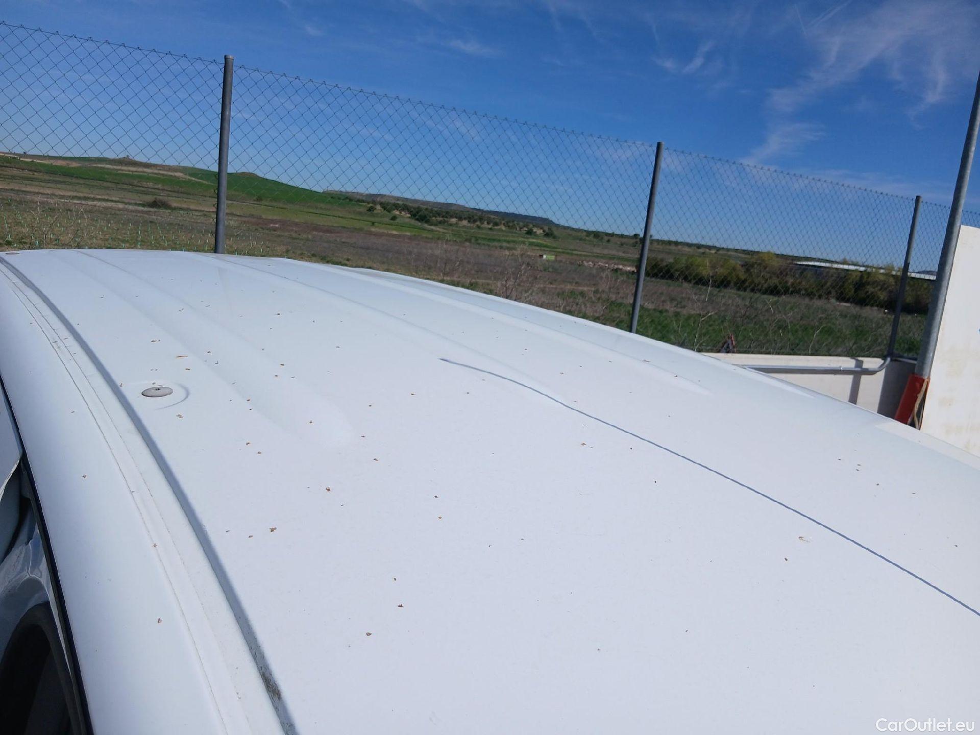  Renault  Kangoo RENAULT  Z.E./2013/3P/furgón derivado de turismo Z.E. #46