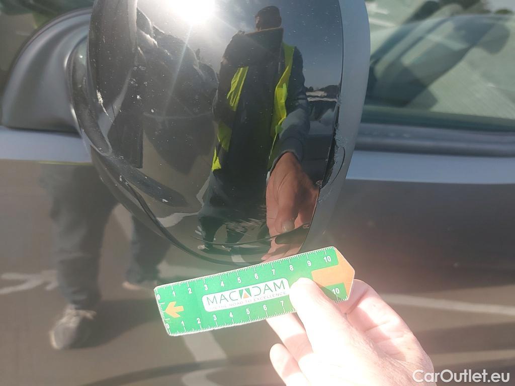  Peugeot  RIFTER PEUGEOT  / 2018 / 5P / monovolumen compacto GT Line Standard BlueHDi 96kW #34