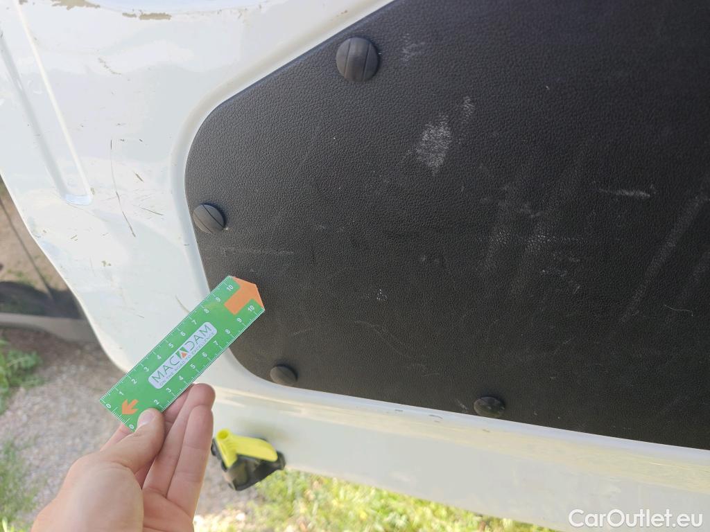  Peugeot  Partner PEUGEOT  / 2018 / 3P / furgón derivado de turismo Pro Standard 600kg BlueHDi 73kW (AC) #64