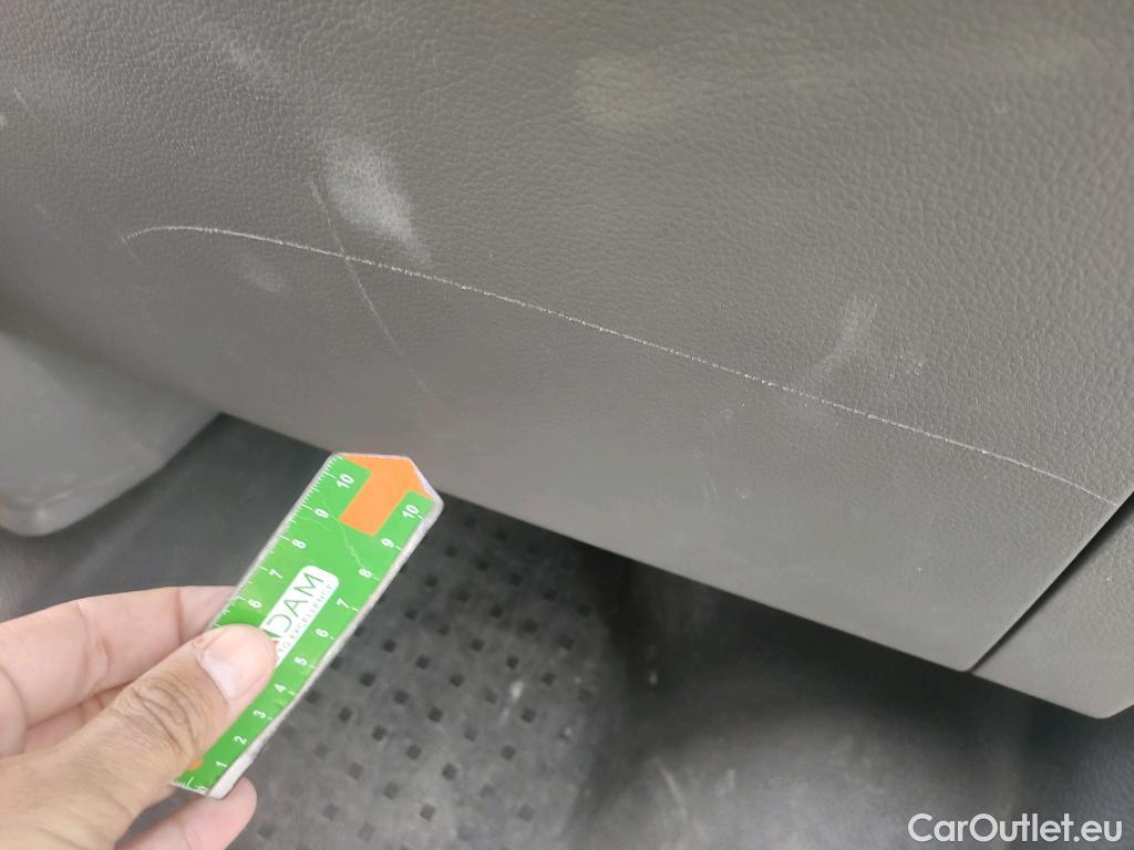  Volkswagen  Transporter  / 2020 / 4P / furgón Furgón Corto TN 2.0 TDI 81kW (110CV) #24