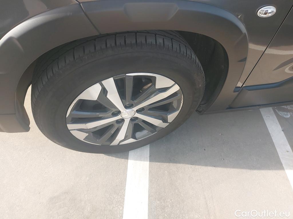  Peugeot  RIFTER PEUGEOT  / 2018 / 5P / monovolumen compacto GT Line Standard BlueHDi 96kW #13