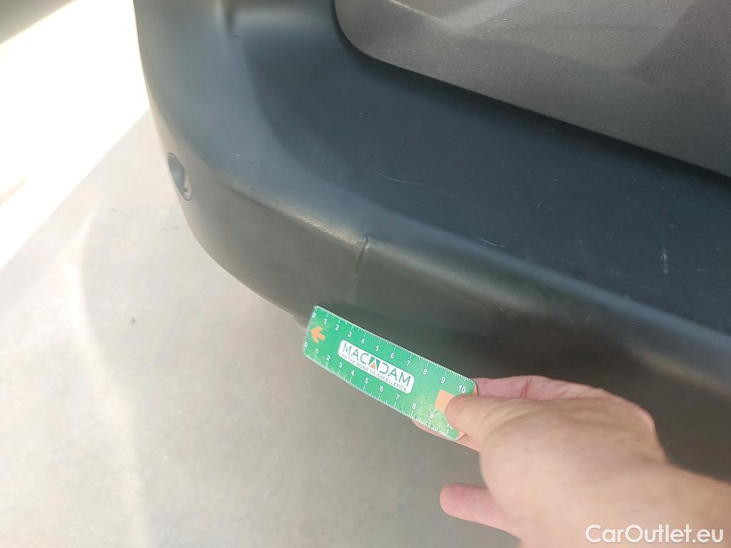  Peugeot  RIFTER PEUGEOT  / 2018 / 5P / monovolumen compacto GT Line Standard BlueHDi 96kW #21