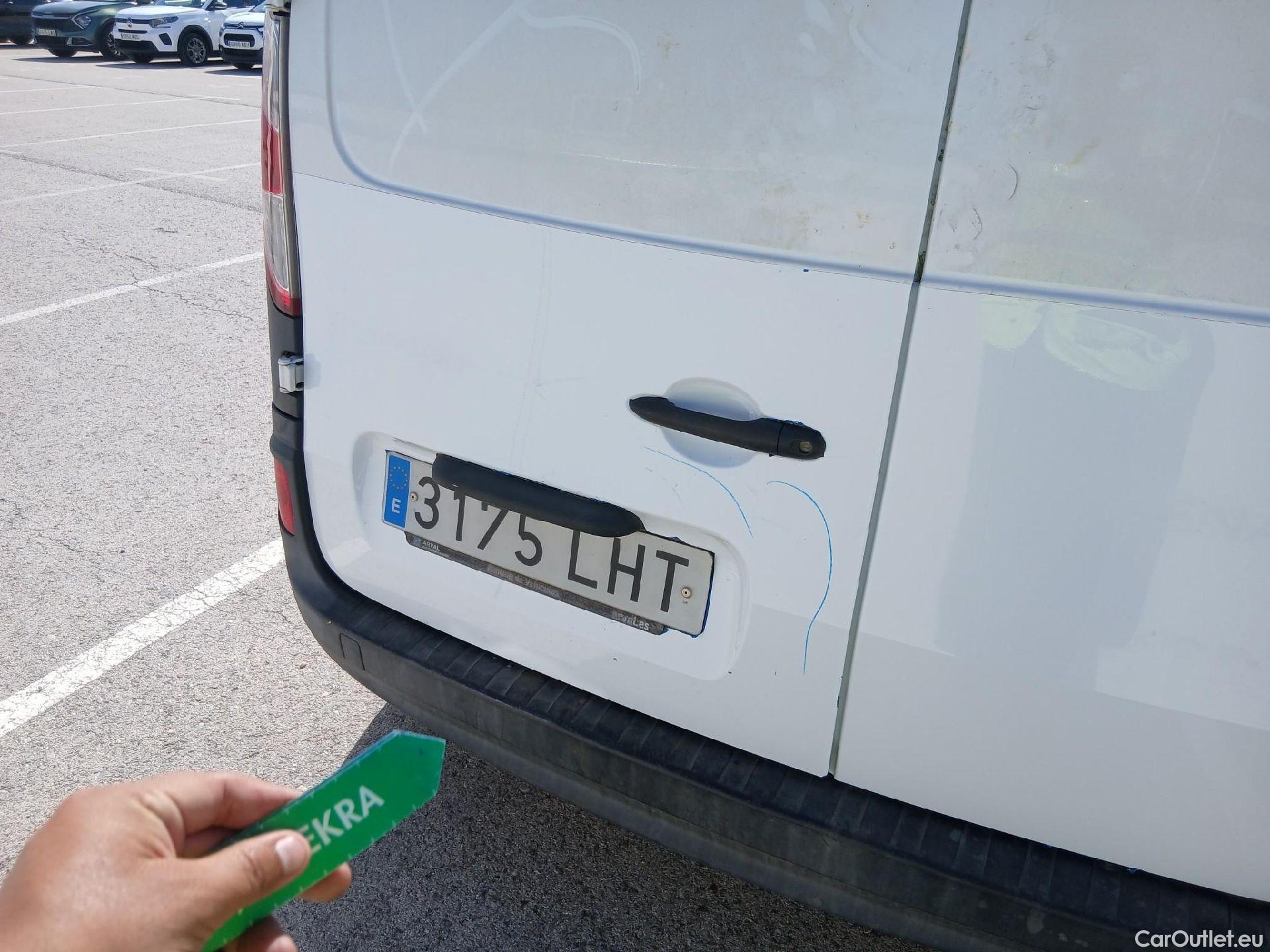  Renault  Kangoo RENAULT  Z.E./2013/3P/furgón derivado de turismo Z.E. #32