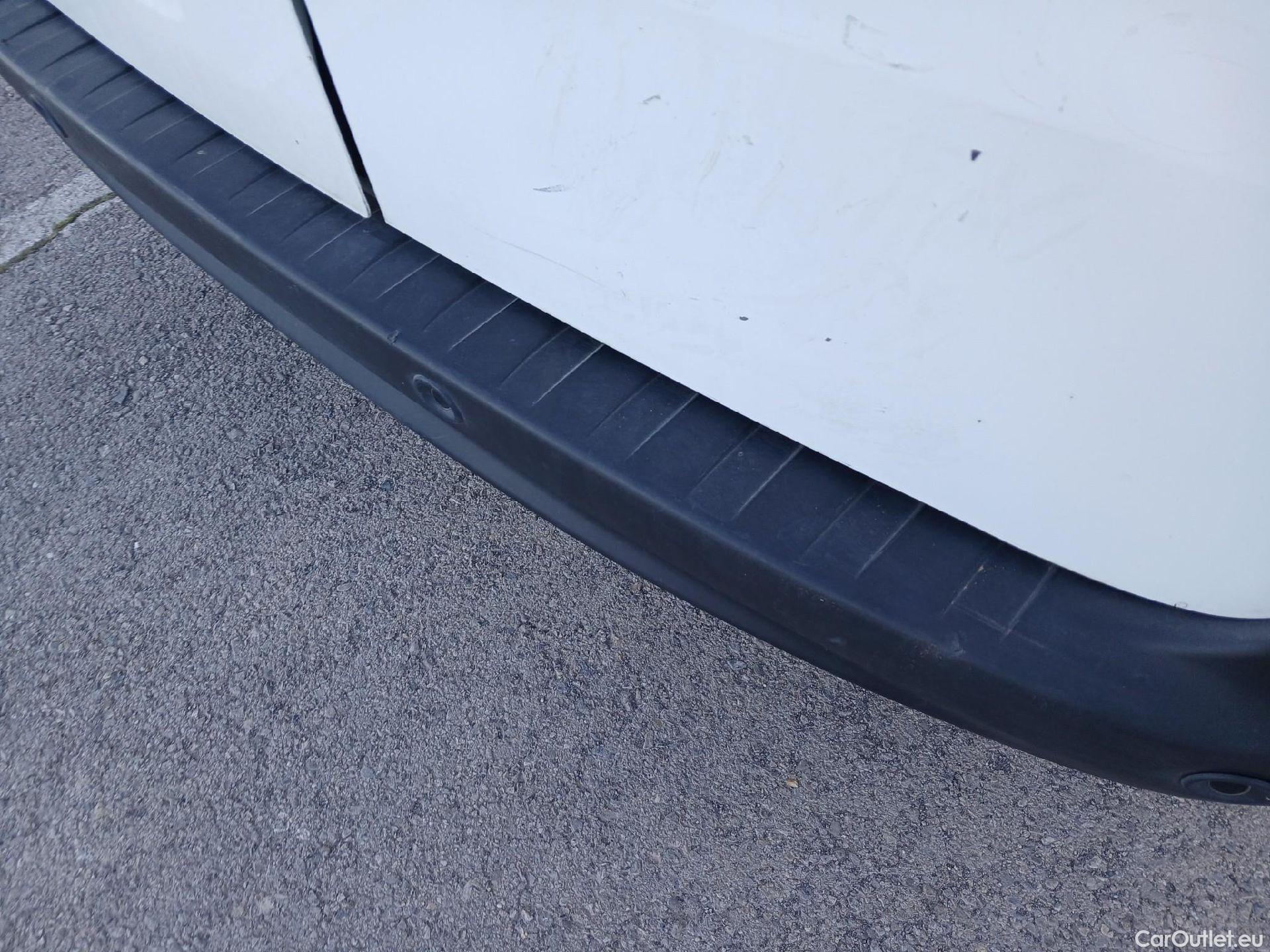  Renault  Kangoo RENAULT  Furgón/2013/3P/furgón derivado de turismo Profesional dCi 55 kW (75 CV) #9