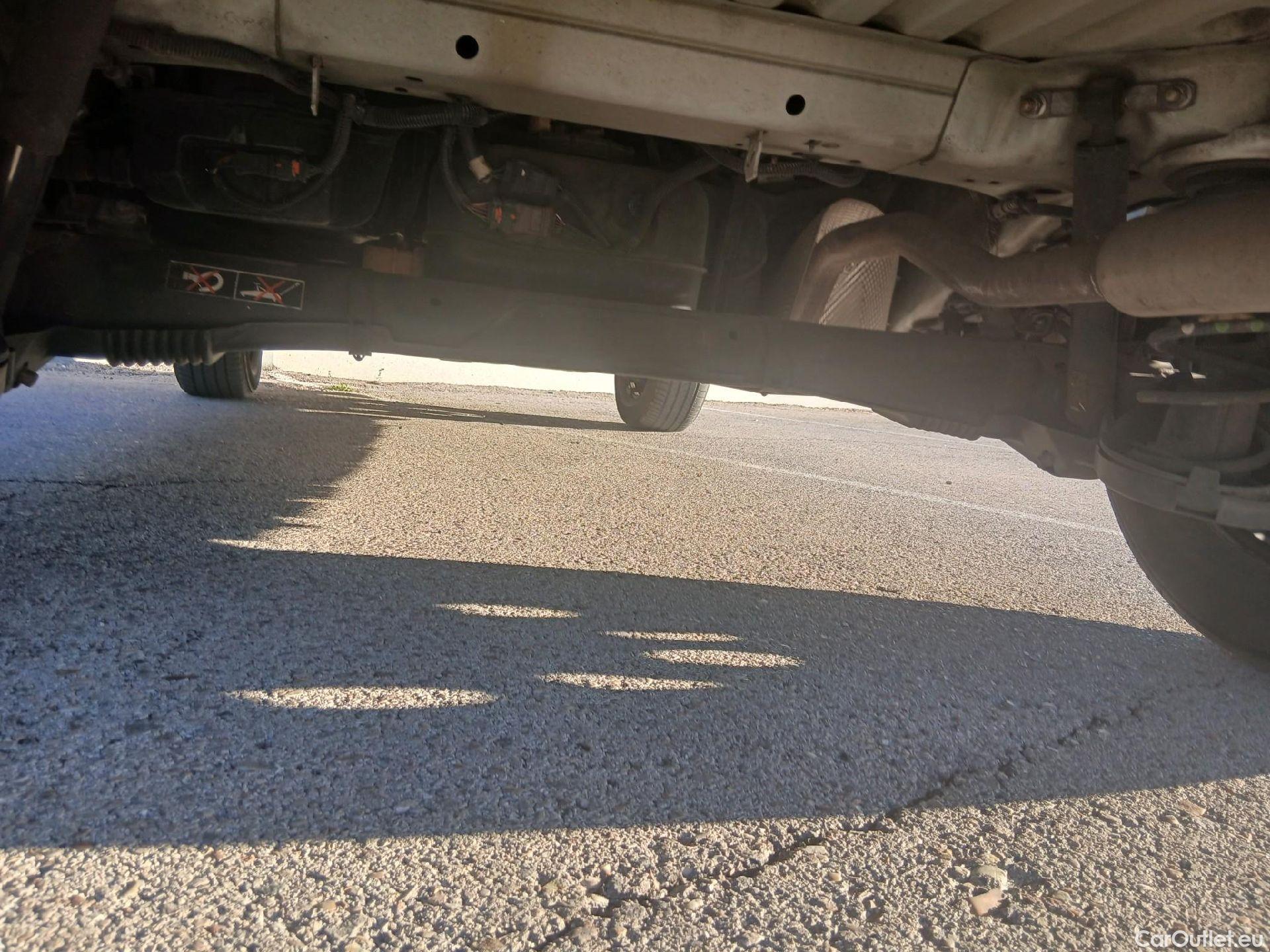  Peugeot  RIFTER PEUGEOT  / 2018 / 4P / combi Active Standard BlueHDi 73kW (IND) #76