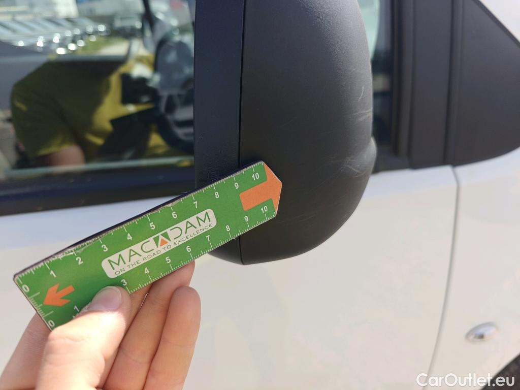  Peugeot  Partner PEUGEOT  / 2018 / 3P / furgón derivado de turismo Pro Standard 600kg BlueHDi 73kW (AC) #62