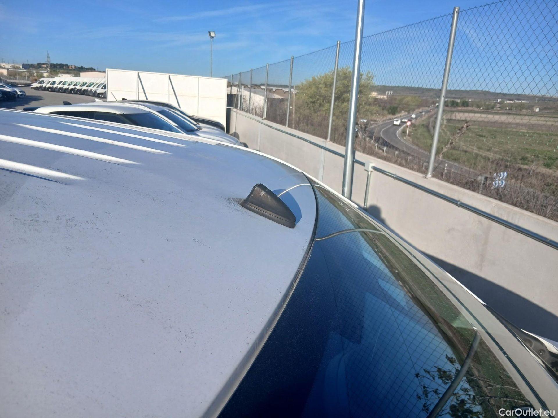  Peugeot  RIFTER PEUGEOT  / 2018 / 4P / combi Active Standard BlueHDi 73kW (IND) #71