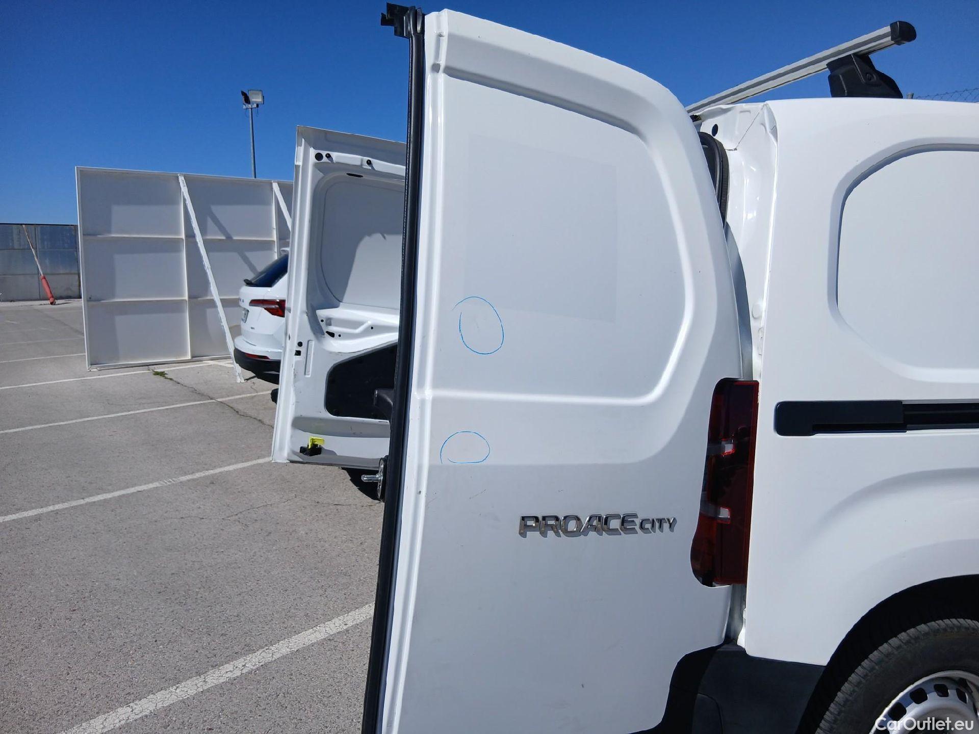  Toyota  Proace TOYOTA  City/2020/4P/furgón derivado de turismo 1.5D 56kW (75CV) GX 650kg Media #23