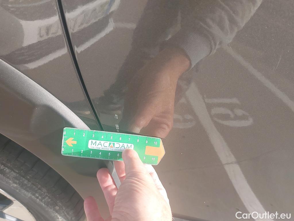  Peugeot  RIFTER PEUGEOT  / 2018 / 5P / monovolumen compacto GT Line Standard BlueHDi 96kW #36