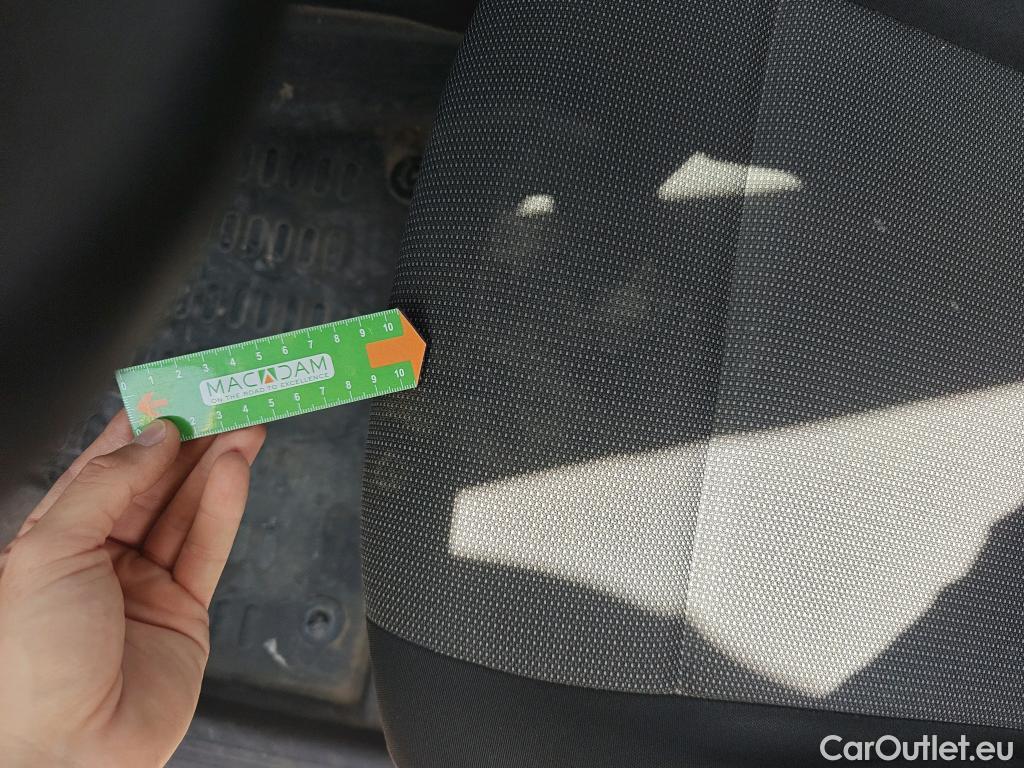  Peugeot  Partner PEUGEOT  / 2018 / 3P / furgón derivado de turismo Pro Standard 600kg BlueHDi 73kW (AC) #60