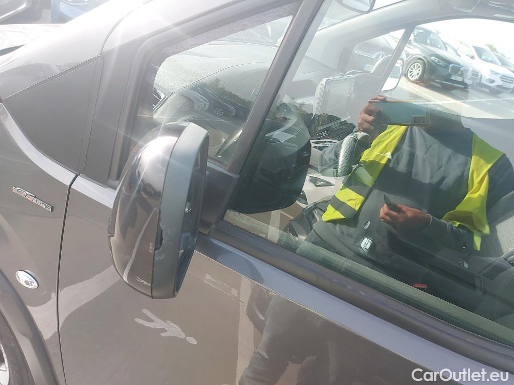  Peugeot  RIFTER PEUGEOT  / 2018 / 5P / monovolumen compacto GT Line Standard BlueHDi 96kW #3