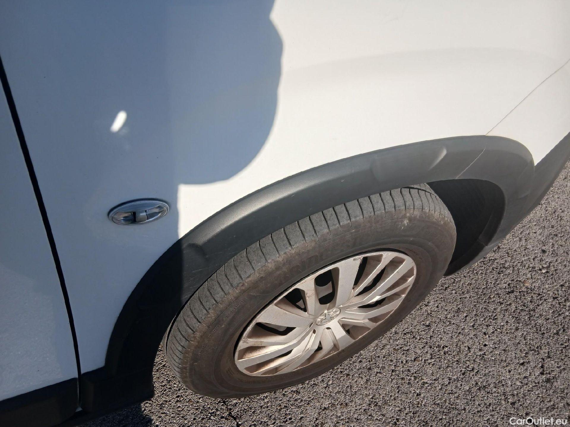  Peugeot  RIFTER PEUGEOT  / 2018 / 4P / combi Active Standard BlueHDi 73kW (IND) #66