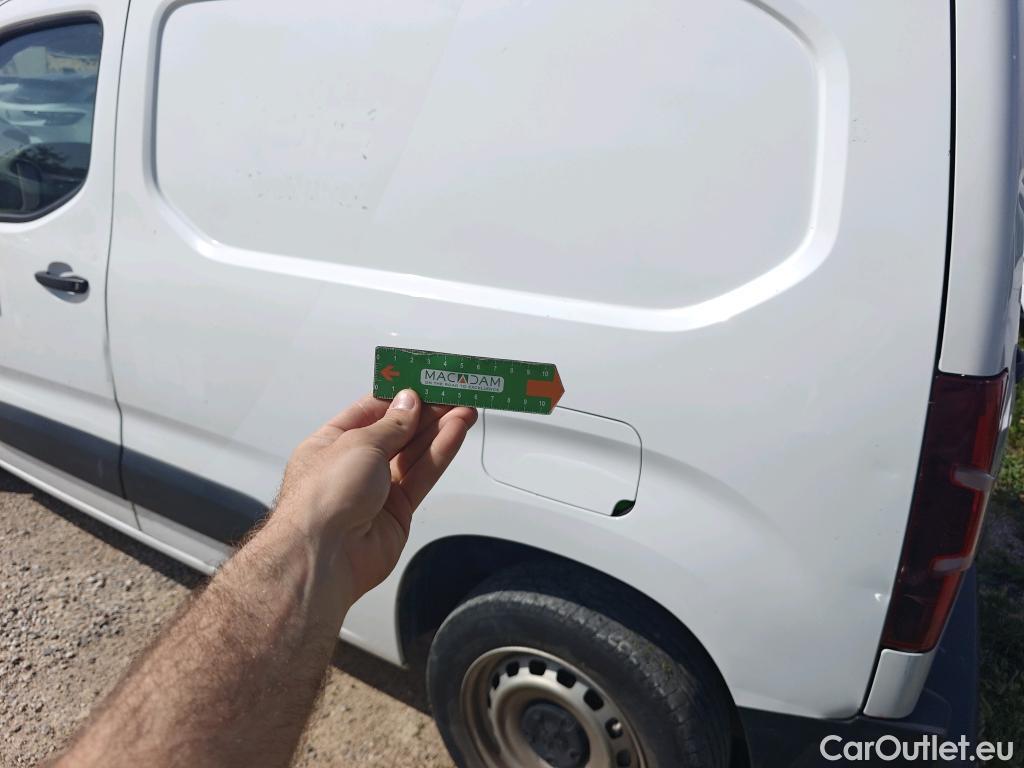  Peugeot  Partner PEUGEOT  / 2018 / 3P / furgón derivado de turismo Pro Standard 600kg BlueHDi 73kW (AC) #10