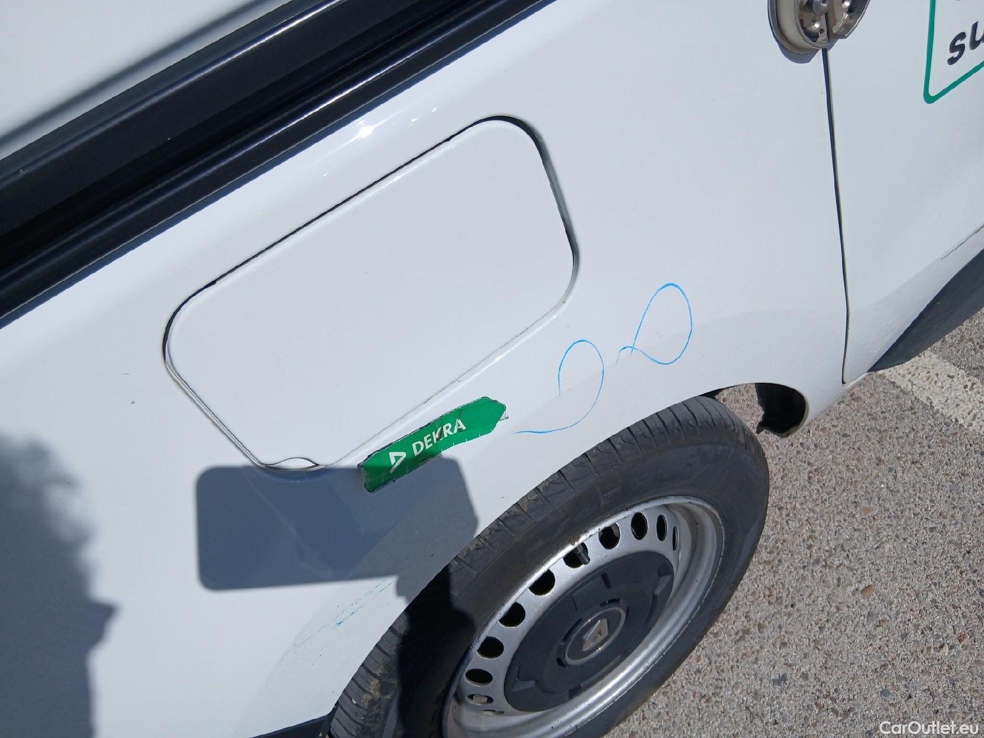  Renault  EXPRESS RENAULT  / 2021 / 4P / furgón derivado de turismo Confort 1.5 Blue dCi 70 kW (95 cv) #29