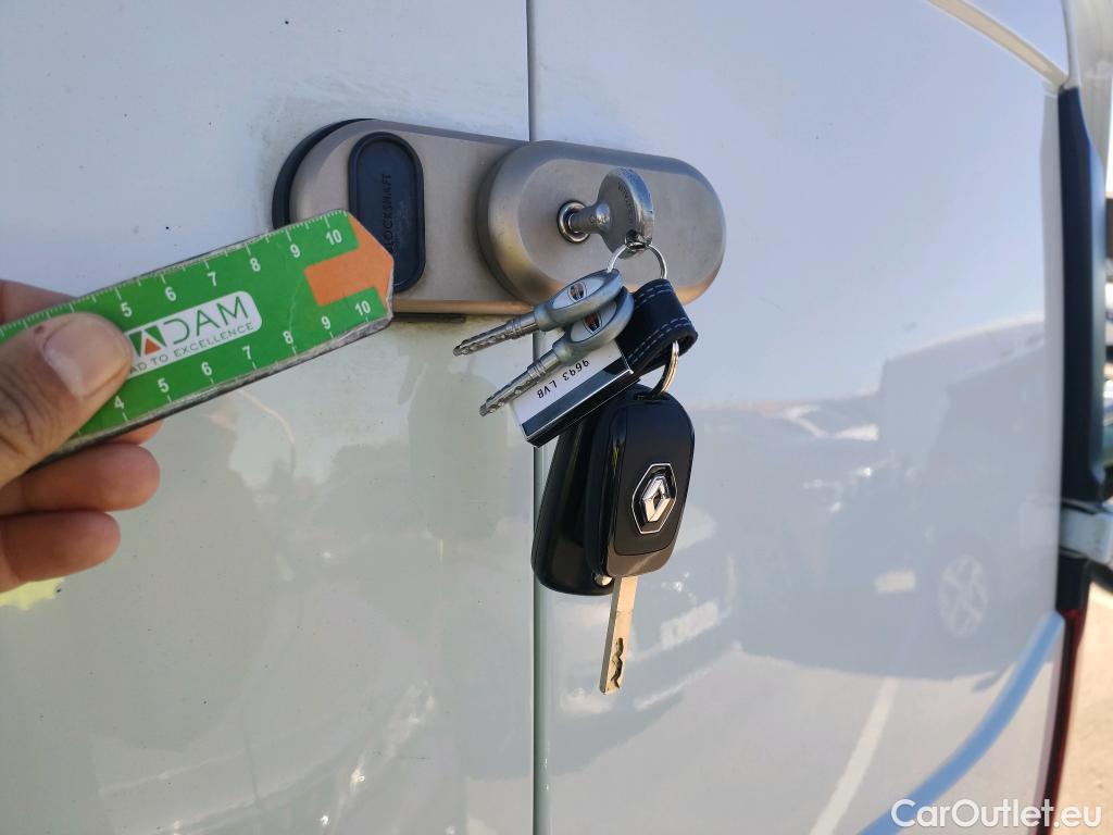  Renault  EXPRESS RENAULT  / 2021 / 4P / furgón derivado de turismo Confort 1.5 Blue dCi 70 kW (95 cv) #26