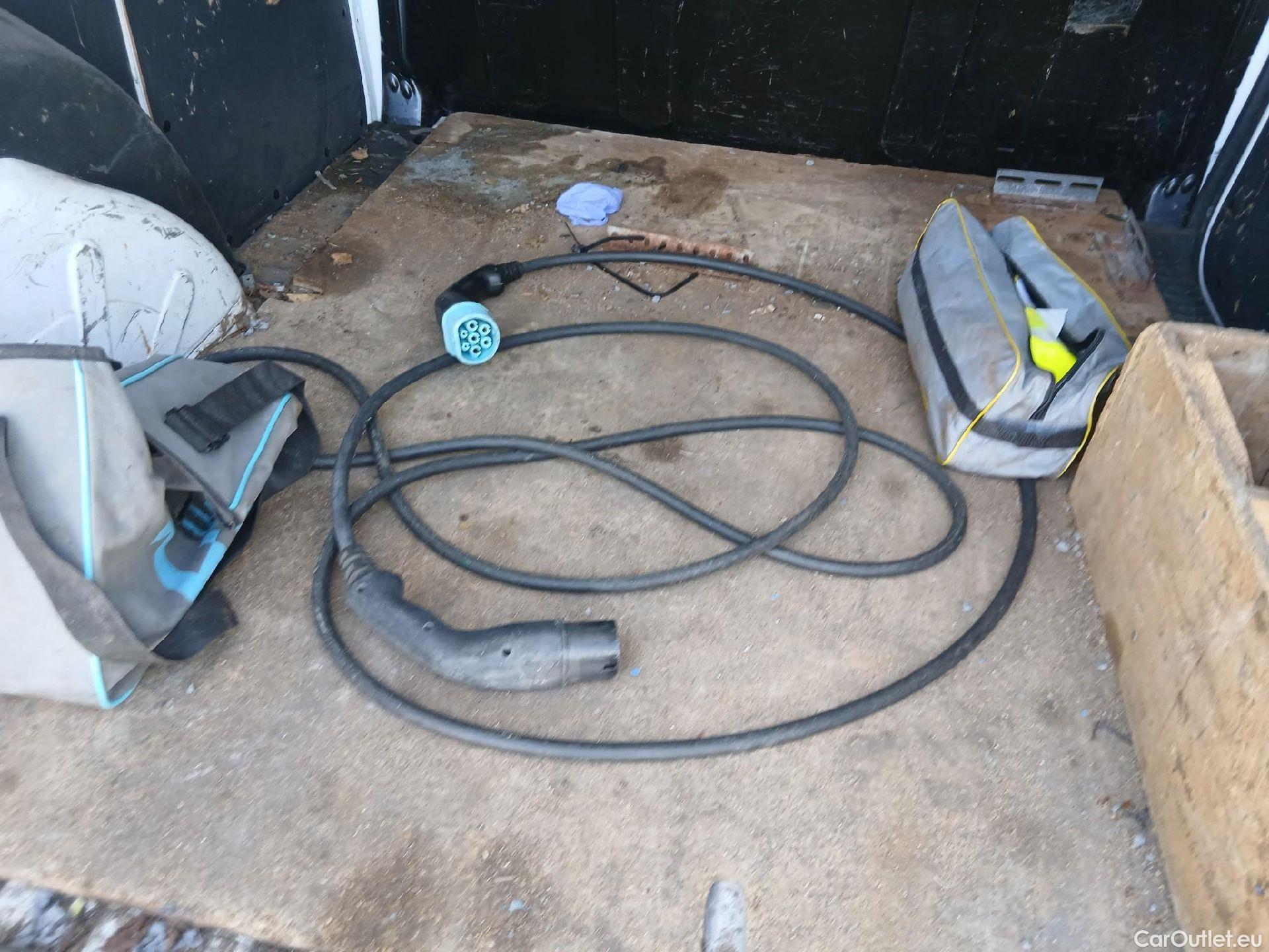  Renault  Kangoo RENAULT  Z.E./2013/3P/furgón derivado de turismo Z.E. #8