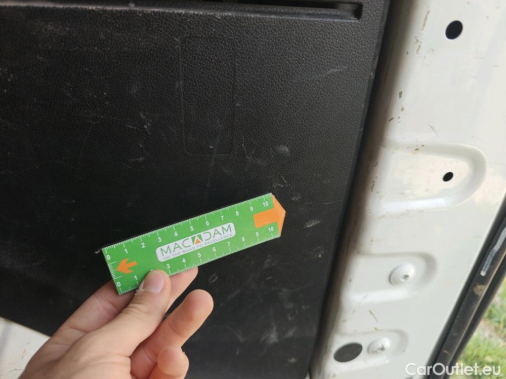  Peugeot  Partner PEUGEOT  / 2018 / 3P / furgón derivado de turismo Pro Standard 600kg BlueHDi 73kW (AC) #66