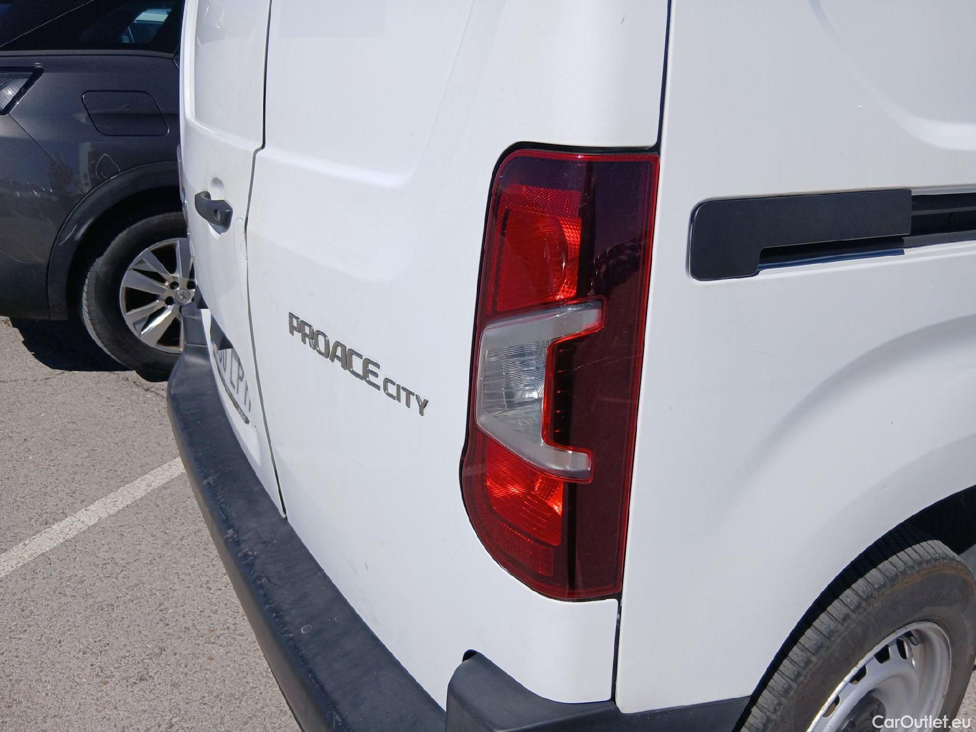  Toyota  Proace TOYOTA  City/2020/4P/furgón derivado de turismo 1.5D 56kW (75CV) GX 650kg Media #22