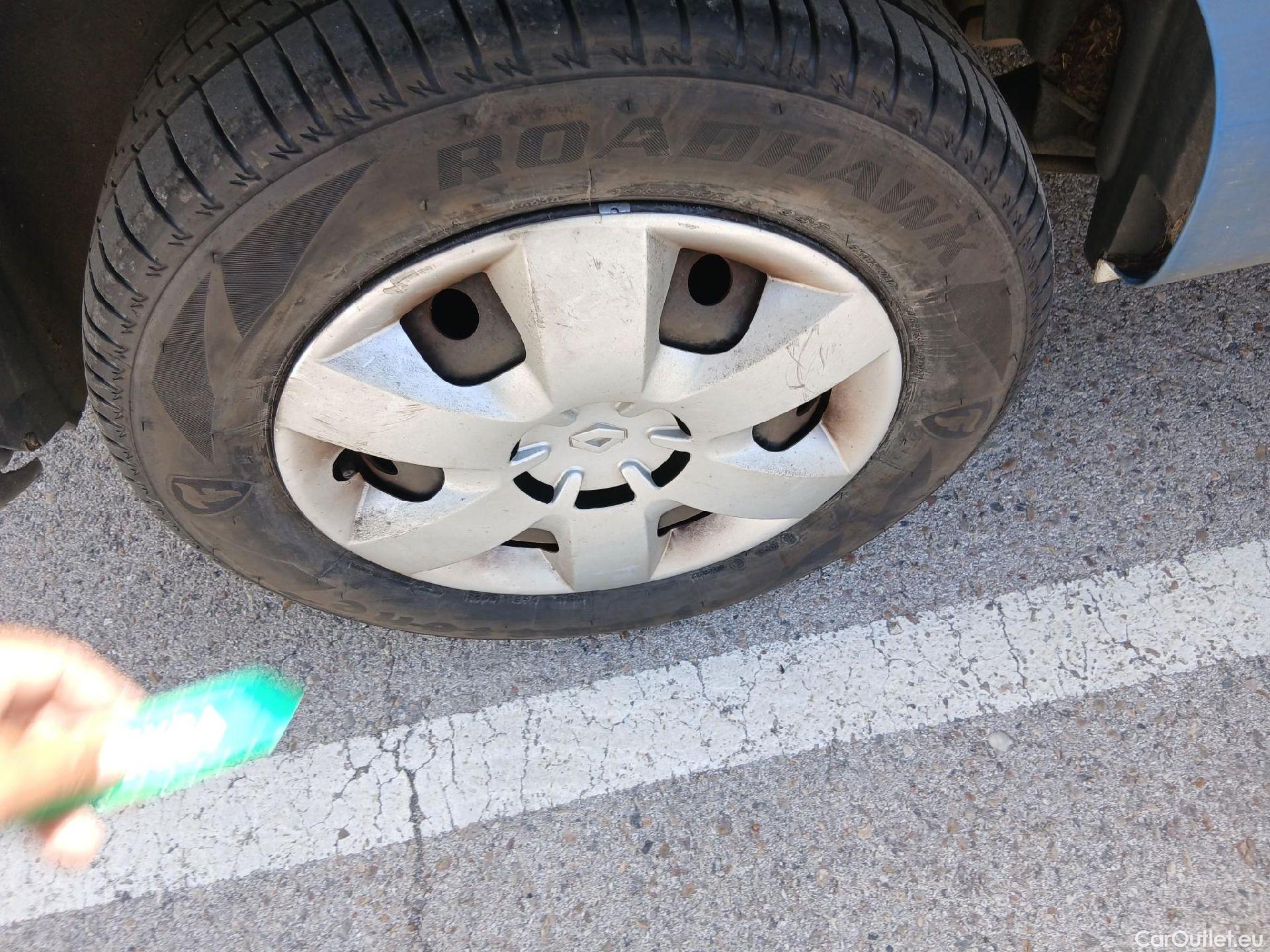  Renault  Kangoo RENAULT  Z.E./2013/3P/furgón derivado de turismo Z.E. #40