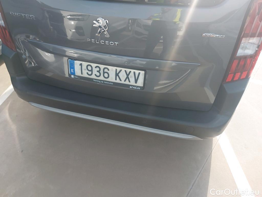  Peugeot  RIFTER PEUGEOT  / 2018 / 5P / monovolumen compacto GT Line Standard BlueHDi 96kW #19